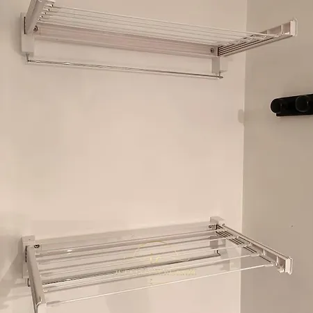 L'archimede - Parking Prive Lägenhet