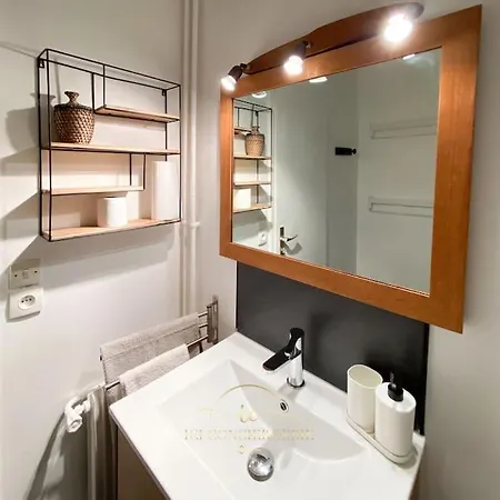 L'archimede - Parking Prive Lägenhet